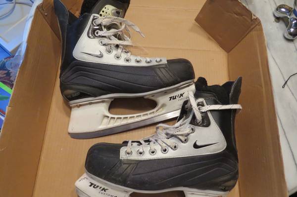 hockey boots for sale